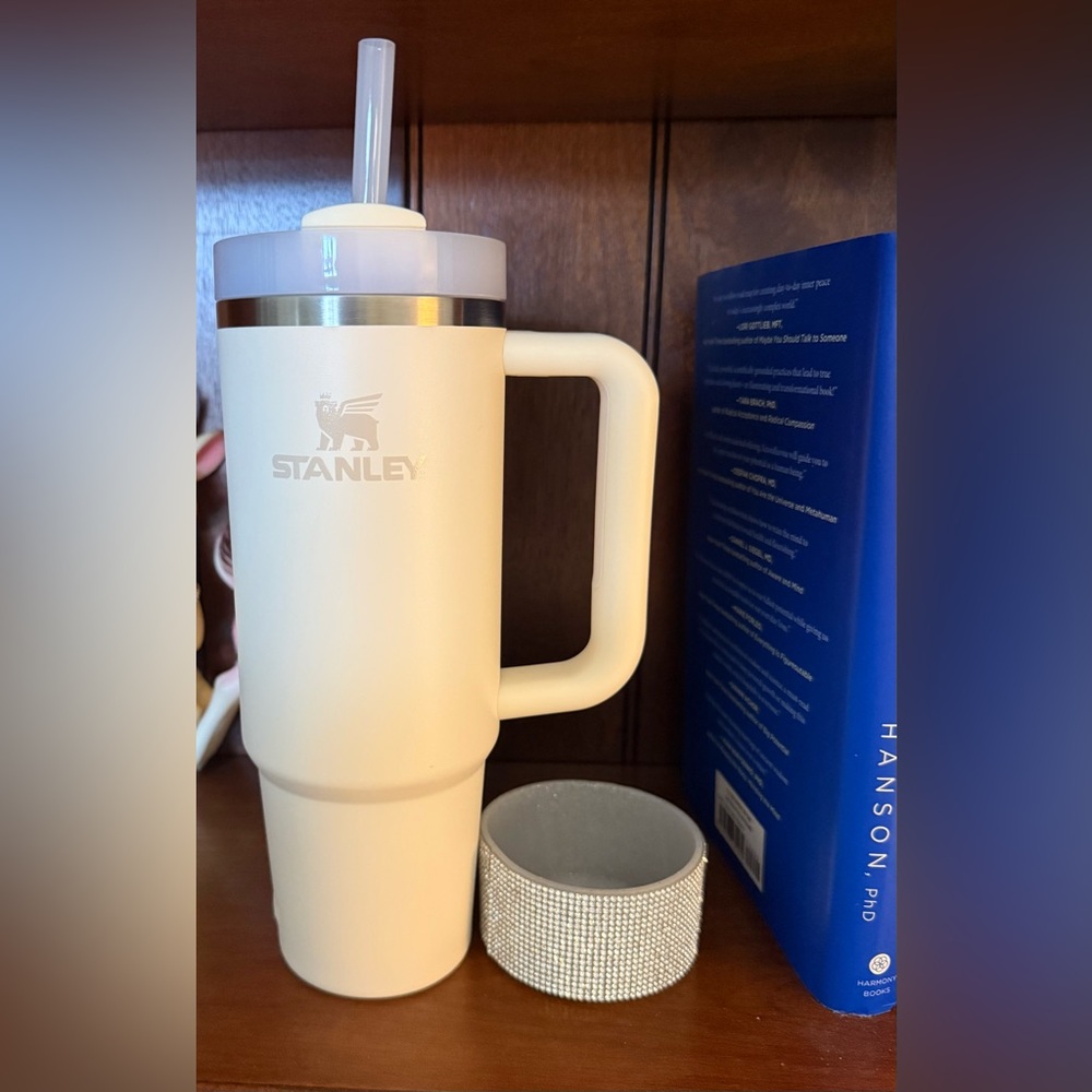 Stanley Cream Tumbler with Straw and silver bling boot!
